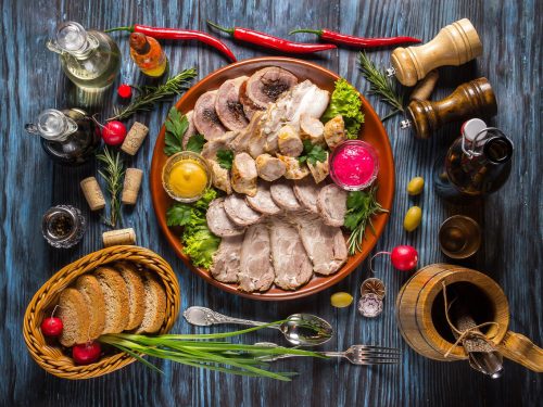 بهترین سبزیجات معطر و ادویه‌جات برای گوشت گاو یا گوساله