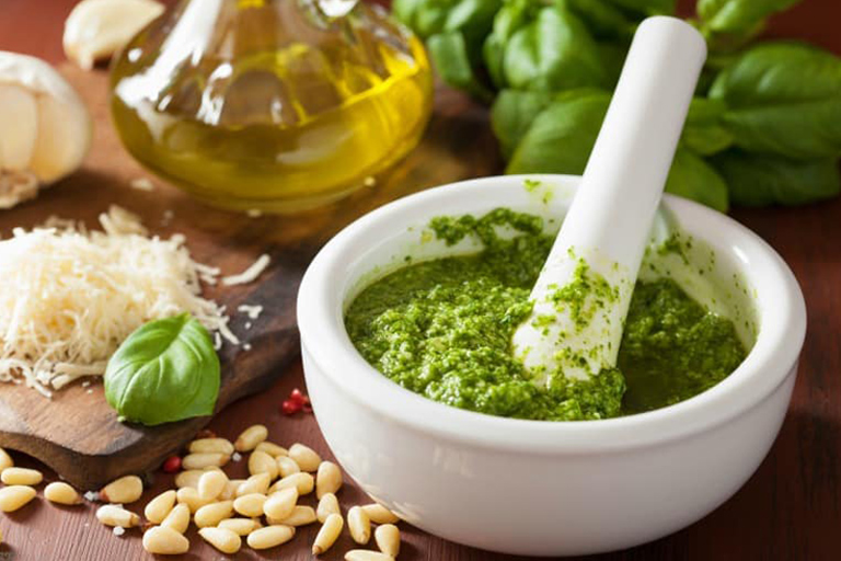 مواد اولیه سس پستو