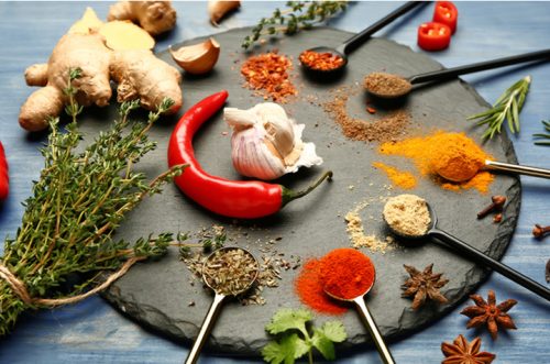 ۲۴ ادویه ضروری برای راه‌اندازی رستوران یا فست‌فود حرفه‌ای